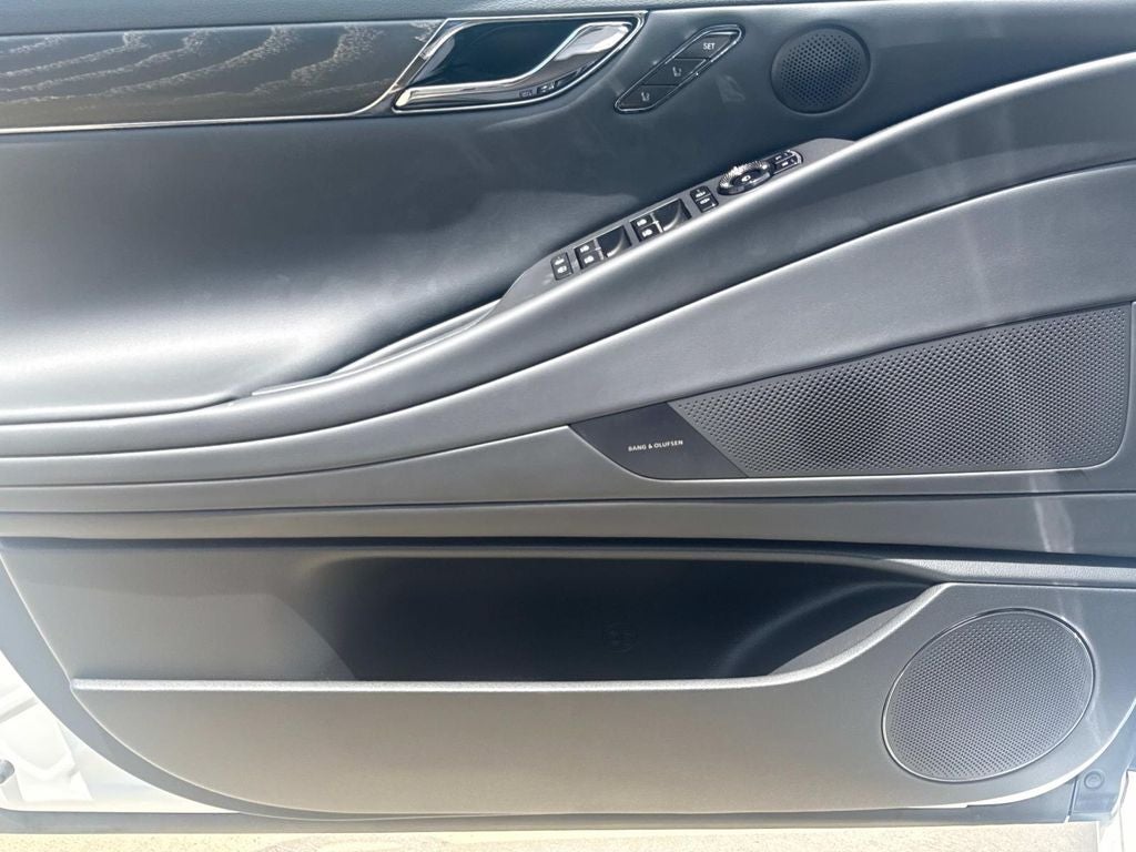 2027 Genesis G80 3.5T Prestige Black