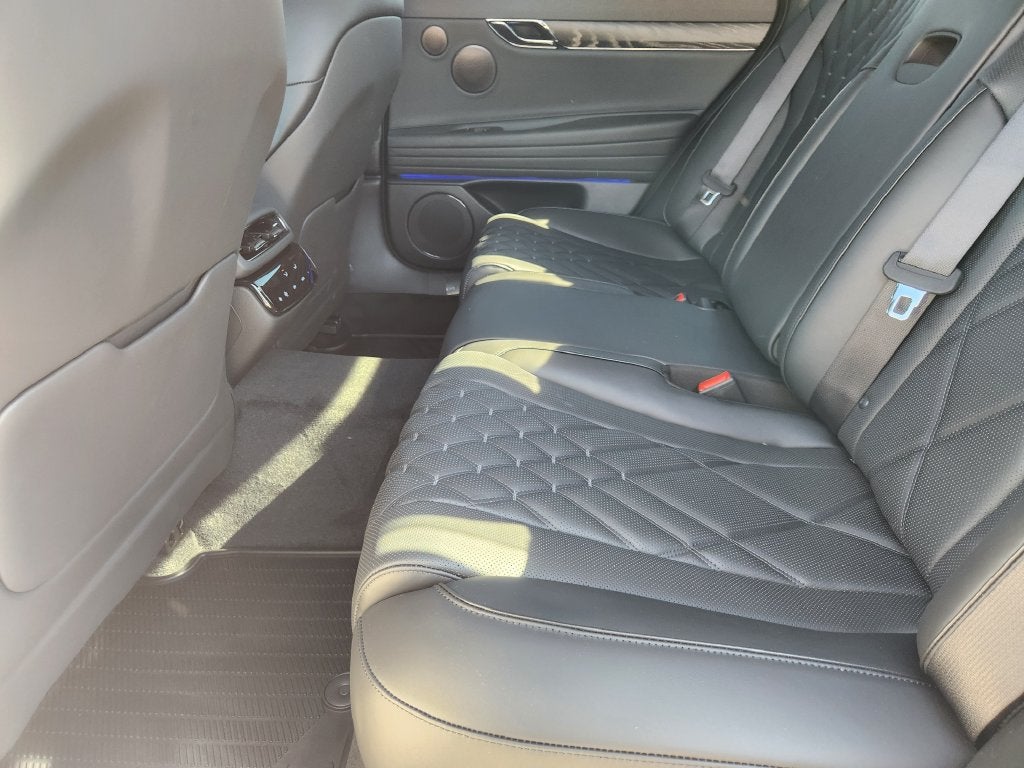2027 Genesis G80 3.5T Prestige Black