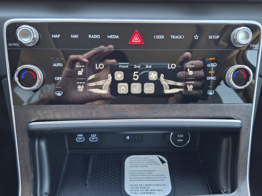 2027 Genesis GV80 2.5T Prestige