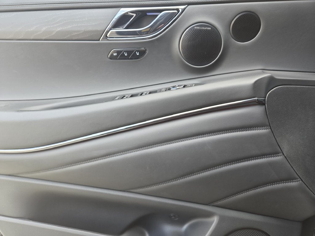 2027 Genesis GV80 3.5T Prestige Black