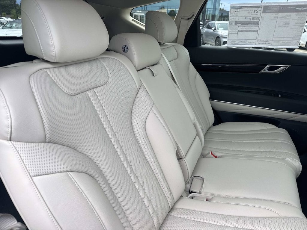 2027 Genesis GV80 2.5T