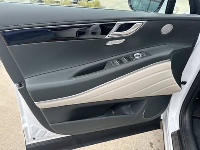 2027 Genesis GV80 2.5T