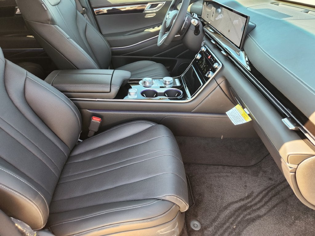 2027 Genesis GV80 2.5T