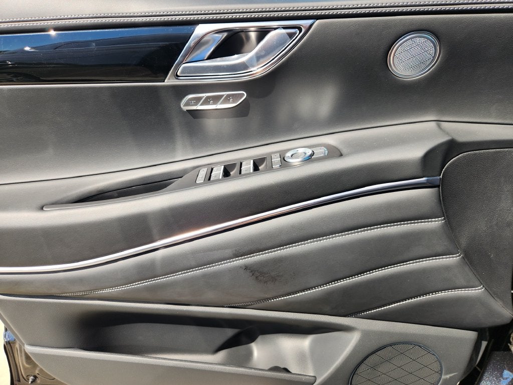 2027 Genesis GV80 2.5T