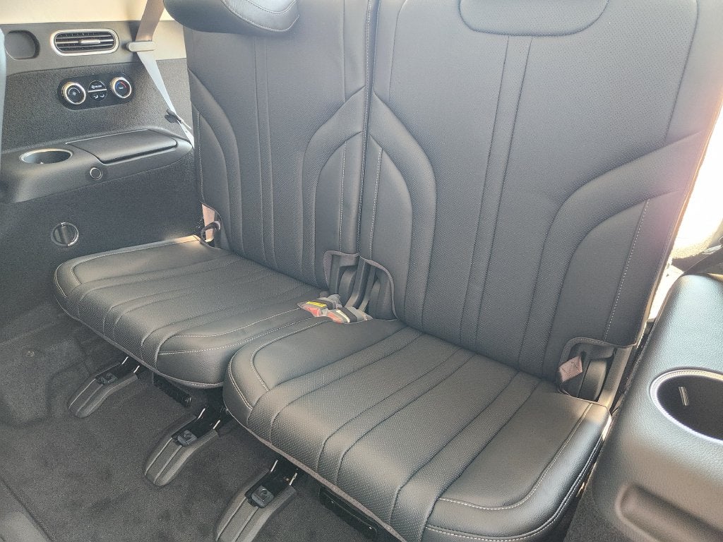 2027 Genesis GV80 2.5T