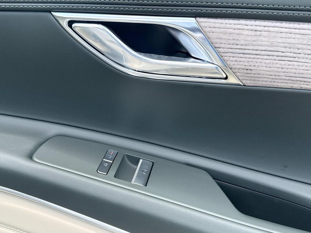 2026 Genesis GV80 2.5T