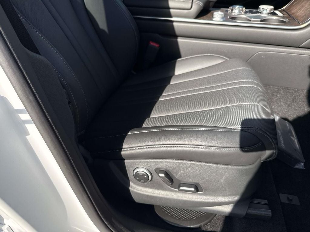 2026 Genesis GV80 2.5T