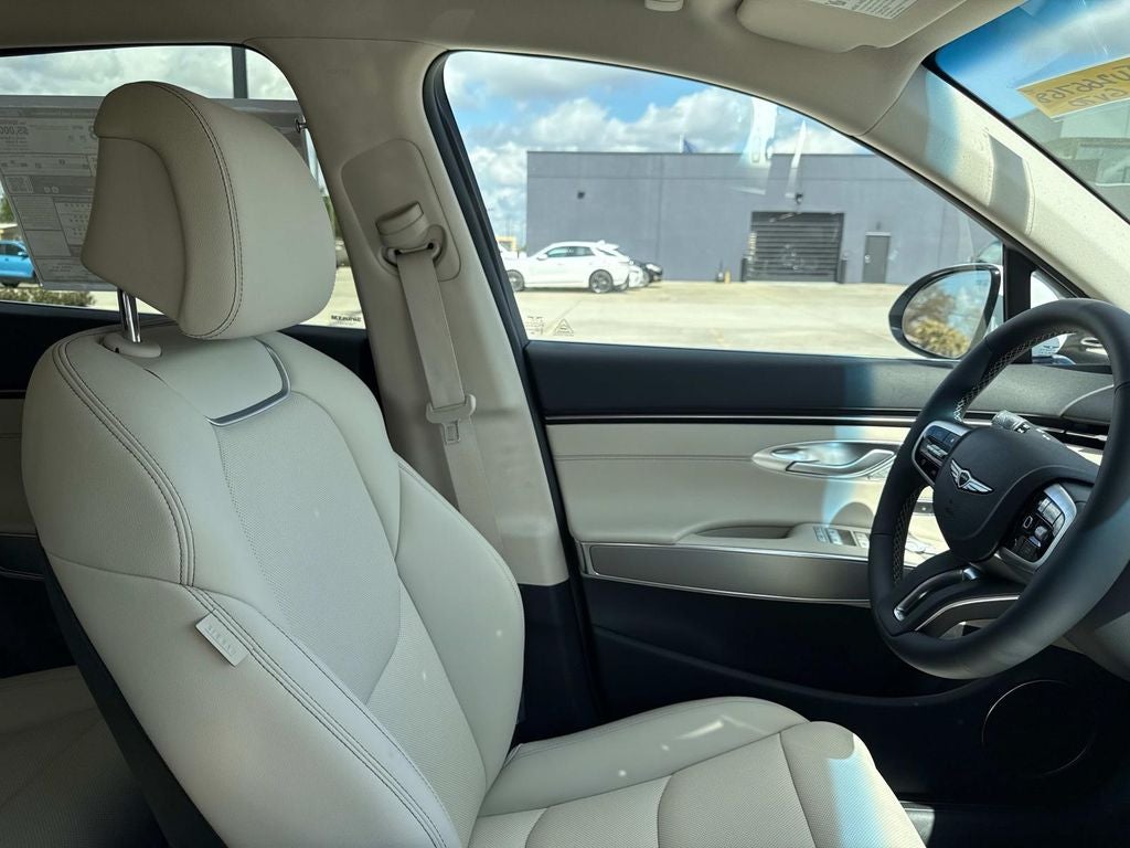 2026 Genesis GV70 2.5T Select