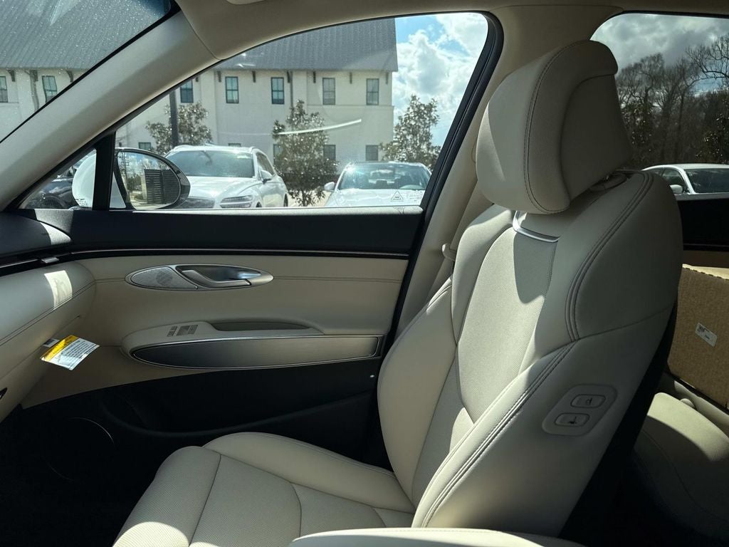 2026 Genesis GV70 2.5T Select