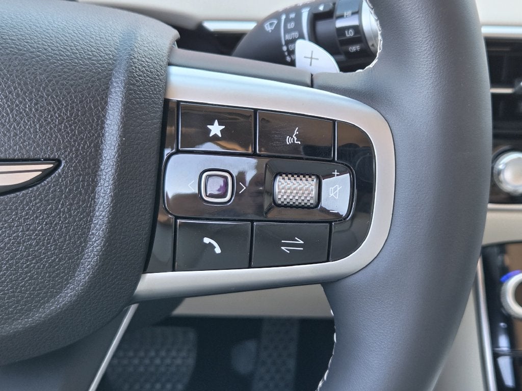 2027 Genesis GV70 2.5T