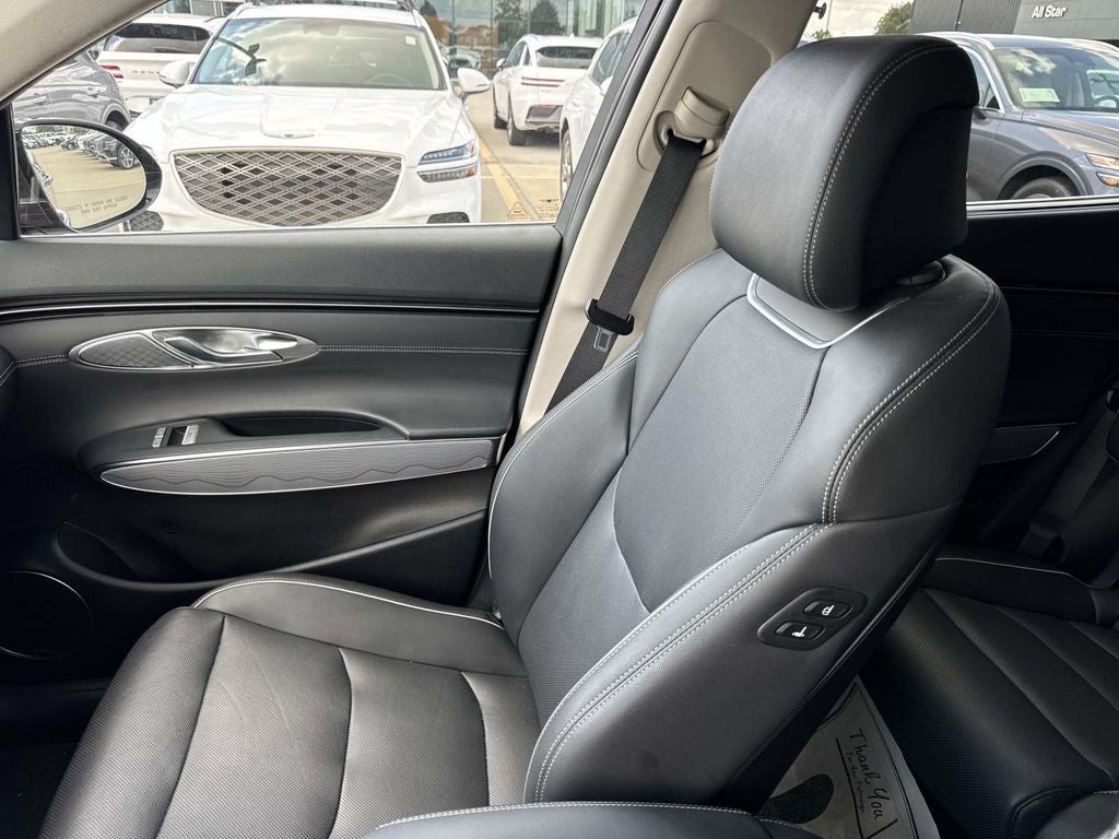 2023 Genesis GV70 2.5T