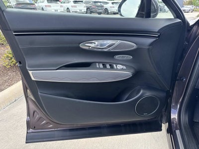 2023 Genesis GV70 2.5T