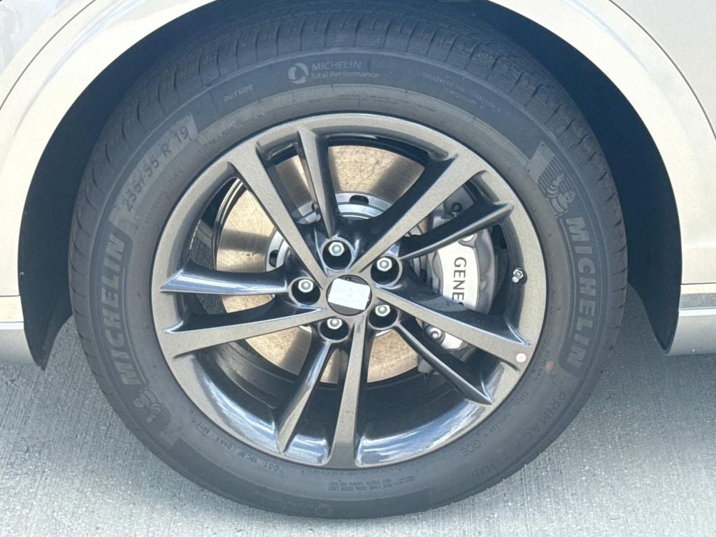 2027 Genesis GV70 2.5T Select