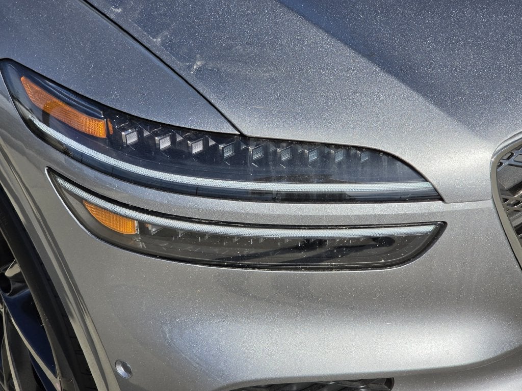 2027 Genesis GV70 2.5T Advanced