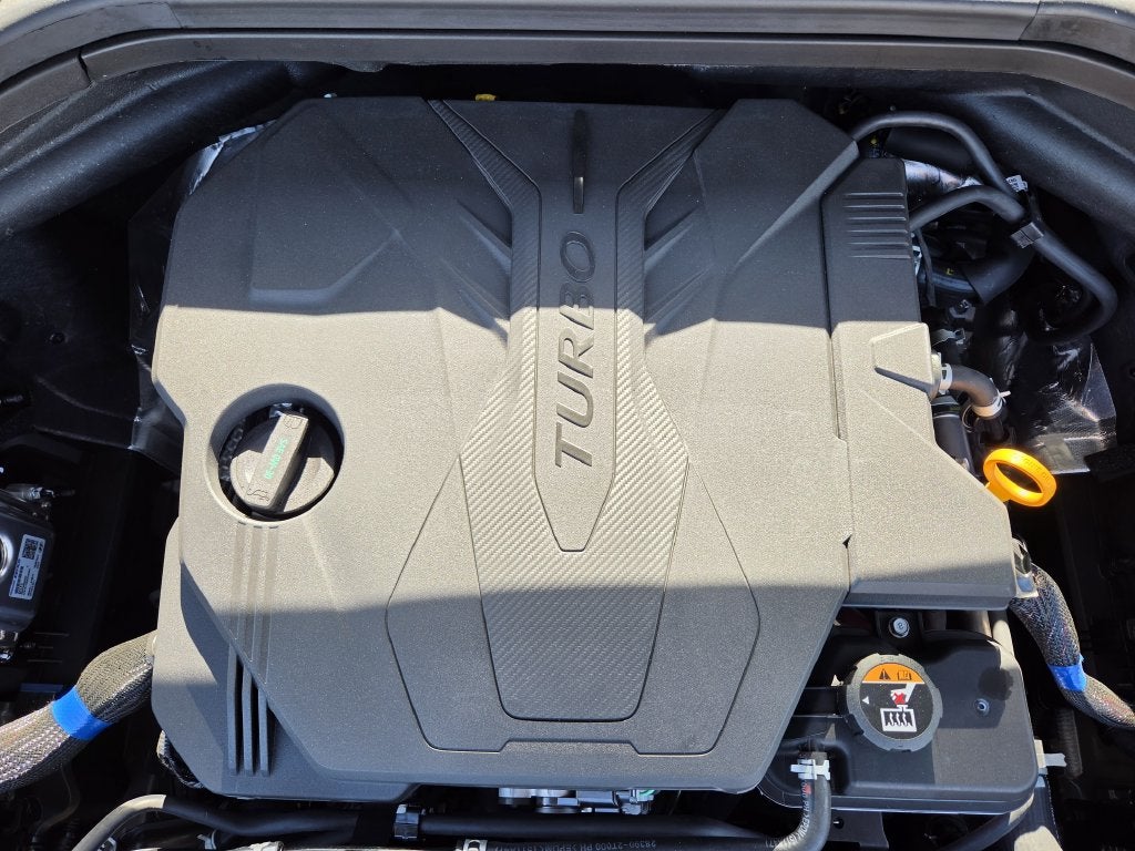 2027 Genesis GV70 2.5T Advanced