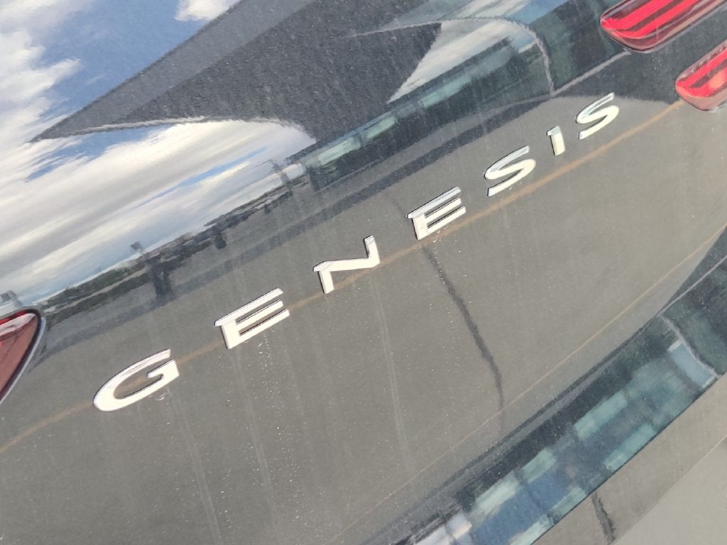 2027 Genesis GV70 2.5T Advanced