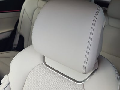2027 Genesis GV70 2.5T Advanced