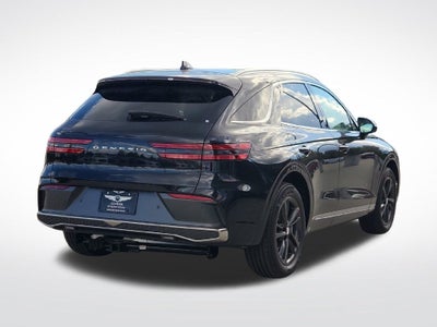 2027 Genesis GV70 2.5T Advanced