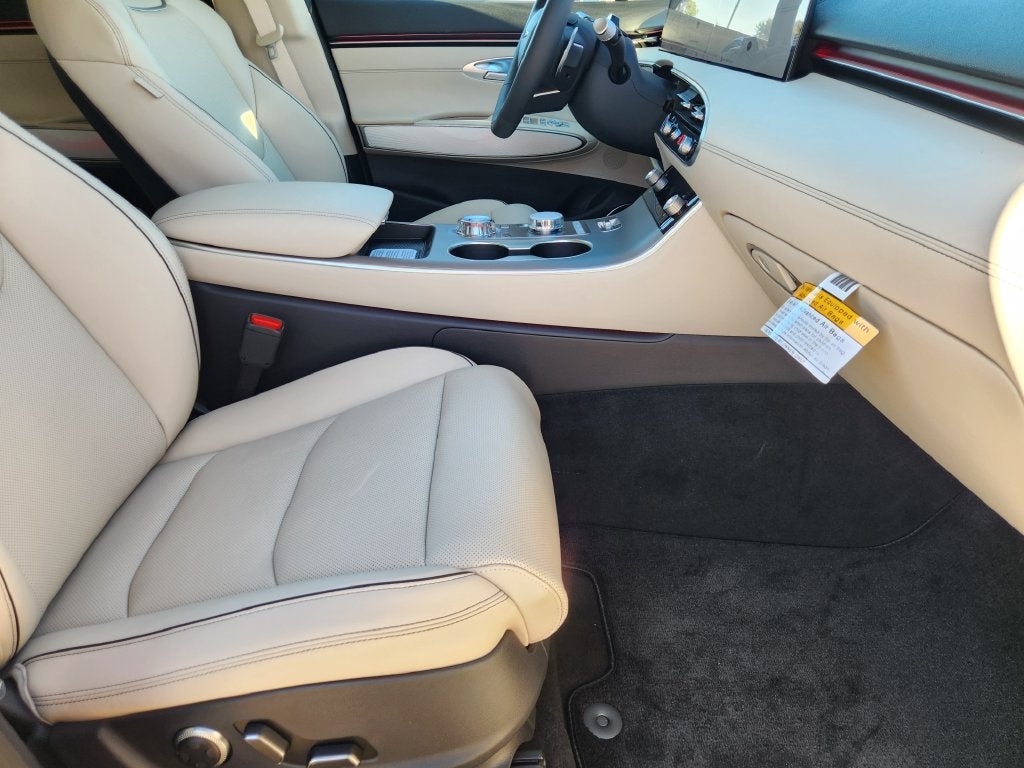 2027 Genesis GV70 2.5T Advanced