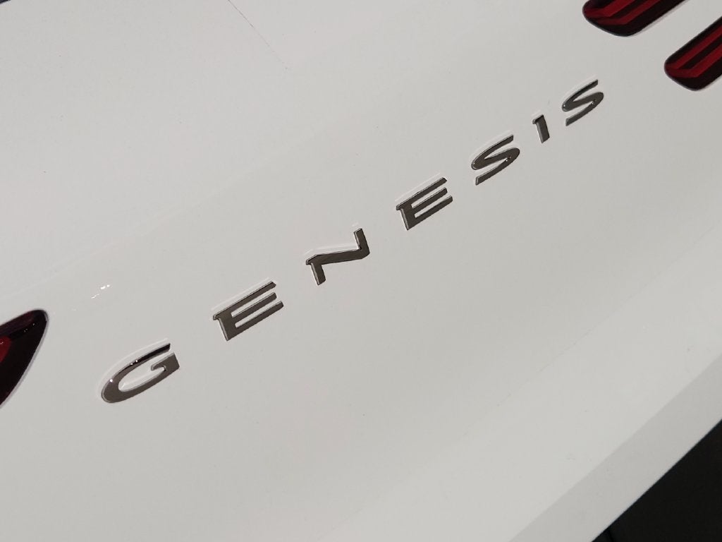 2027 Genesis GV70 2.5T Advanced