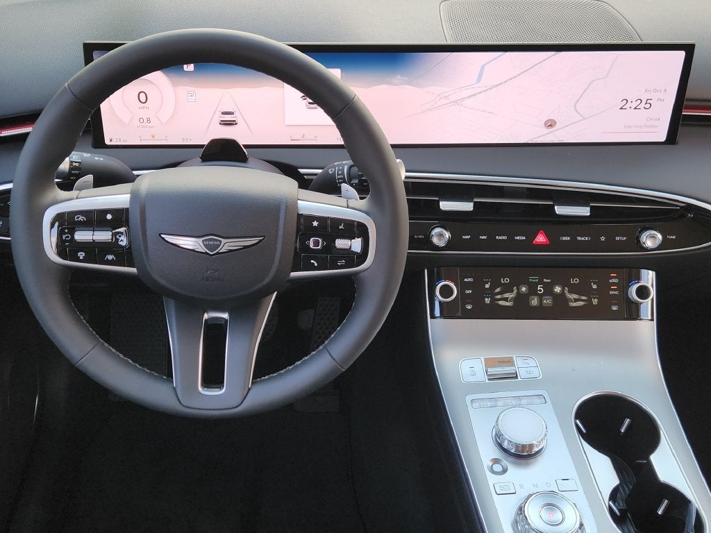 2027 Genesis GV70 2.5T Advanced