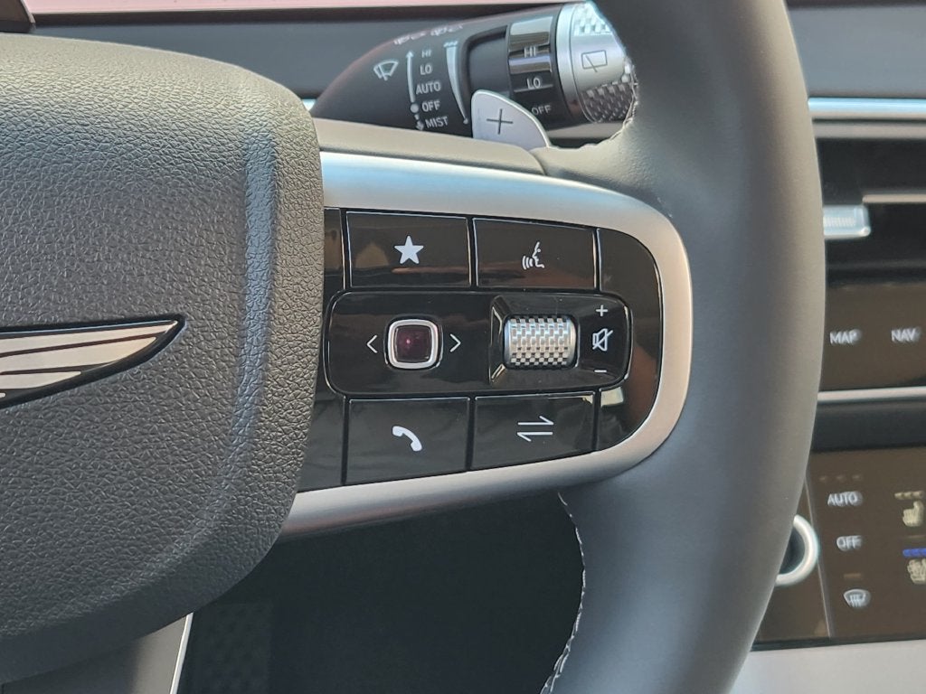 2027 Genesis GV70 2.5T Advanced