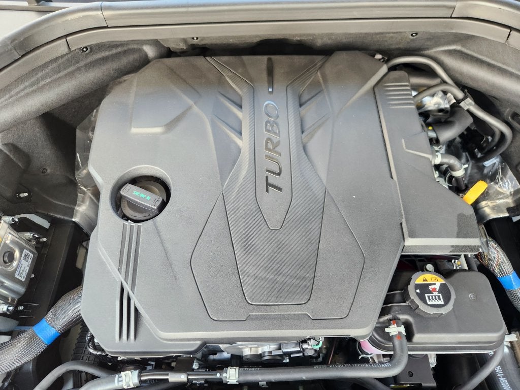 2027 Genesis GV70 2.5T Advanced