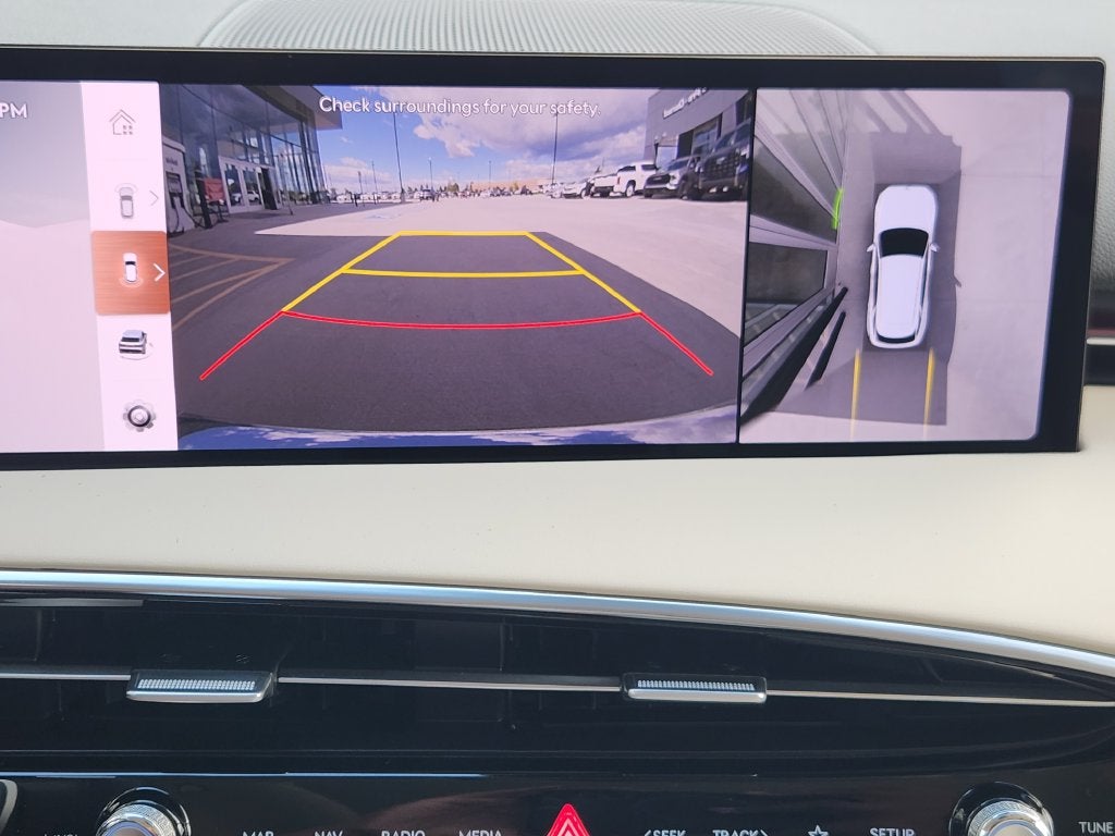 2027 Genesis GV70 2.5T Advanced