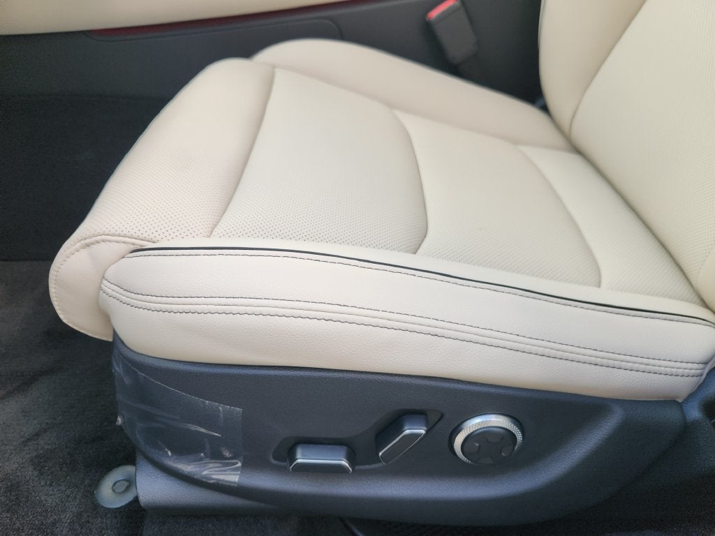 2027 Genesis GV70 2.5T Advanced