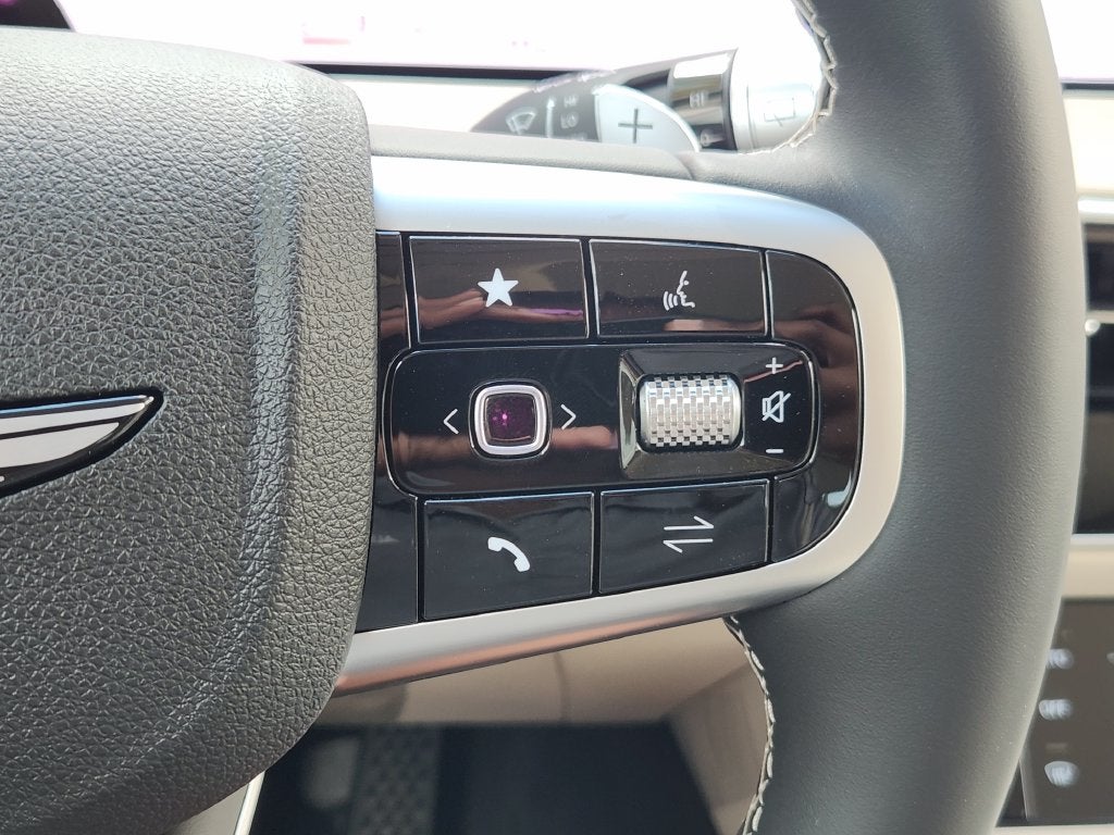 2027 Genesis GV70 2.5T Advanced