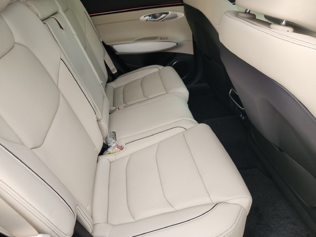 2027 Genesis GV70 2.5T Advanced