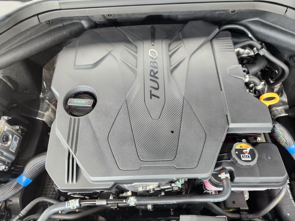 2027 Genesis GV70 2.5T Advanced
