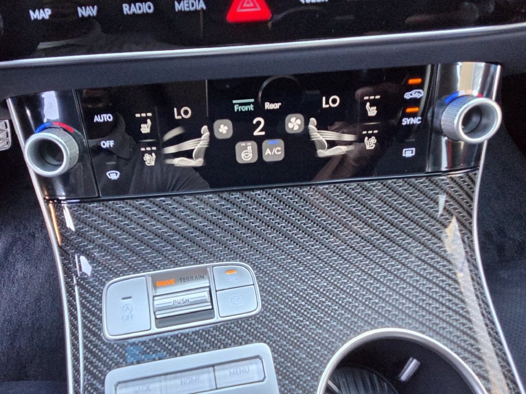 2027 Genesis GV70 3.5T Prestige Graphite