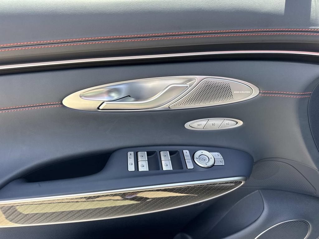 2027 Genesis GV70 3.5T Prestige Graphite