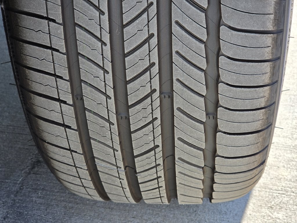 2027 Genesis GV70 3.5T Prestige Graphite