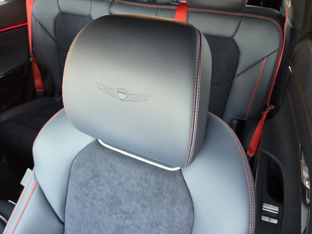 2027 Genesis GV70 3.5T Prestige Graphite