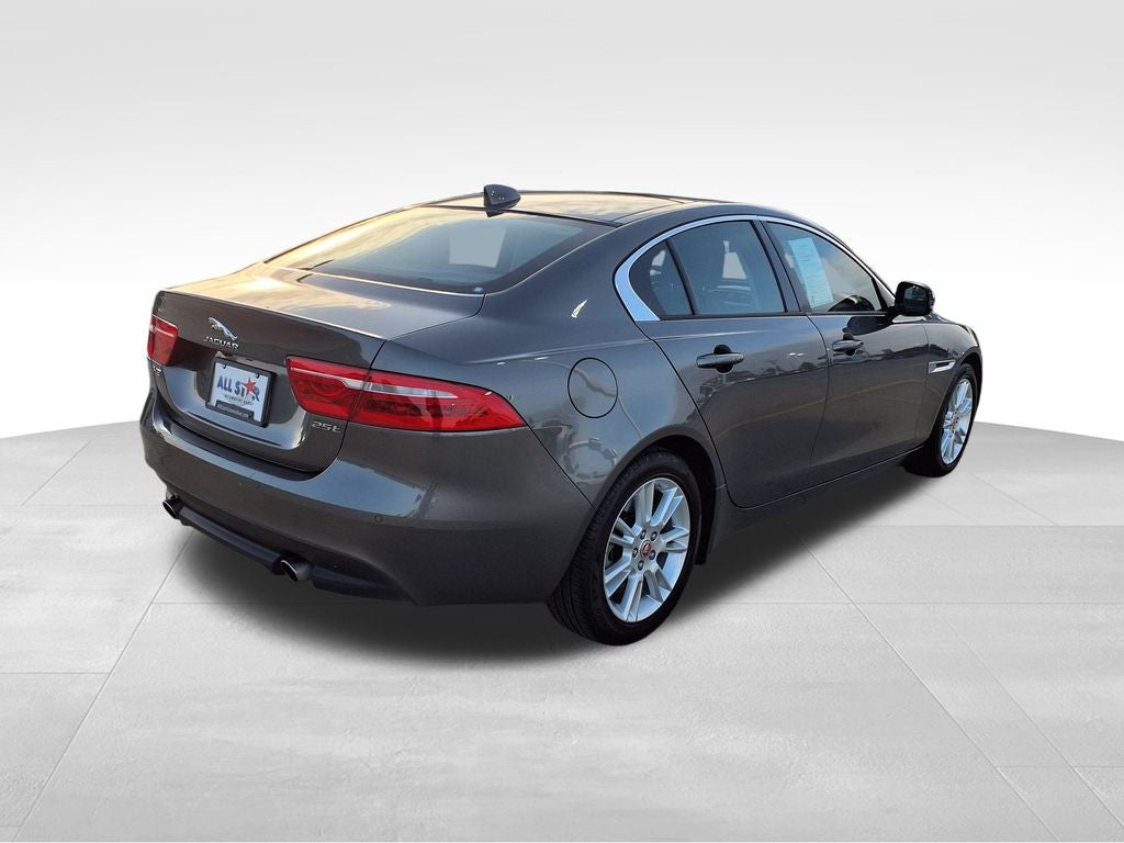 2018 Jaguar XE 25t Premium