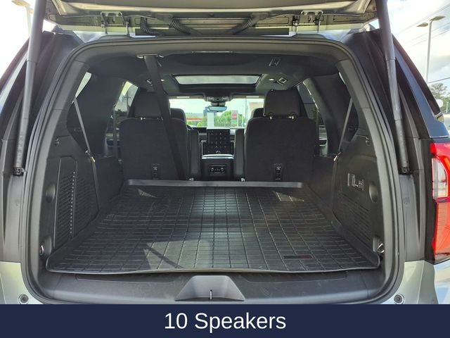 2025 GMC Yukon Elevation