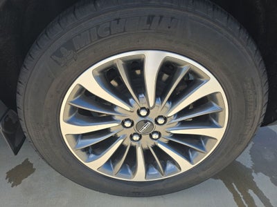 2022 Lincoln Nautilus Standard
