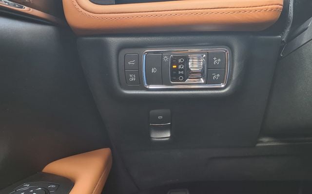 2022 Lincoln Nautilus Black Label