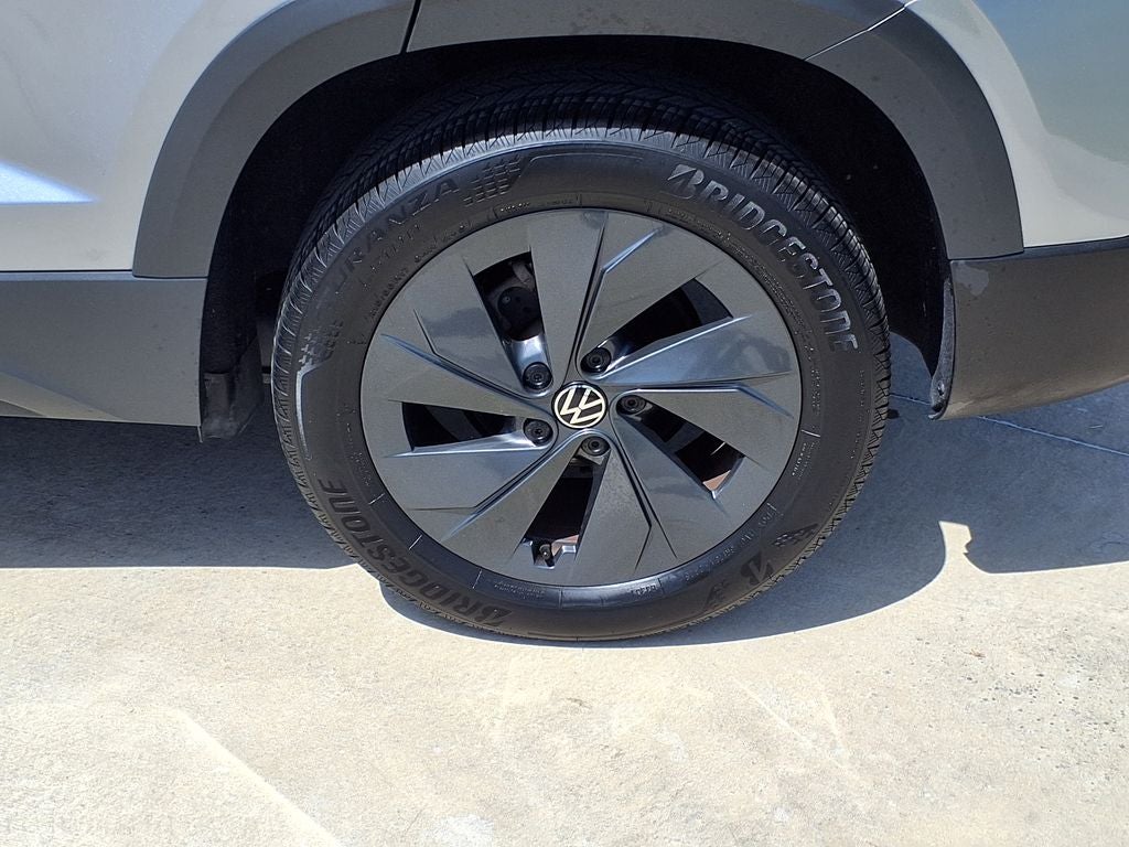 2025 Volkswagen Taos 1.5T S