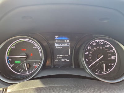 2024 Toyota Camry Hybrid SE