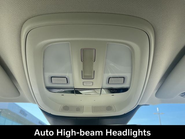 2023 Volvo S60 B5 Plus Dark Theme