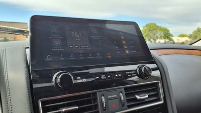 2024 Nissan Armada SL