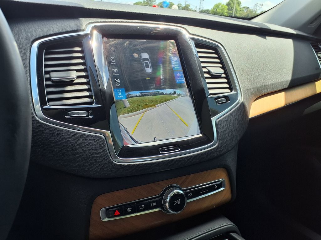 2023 Volvo XC90 B6 Plus 6-Seater