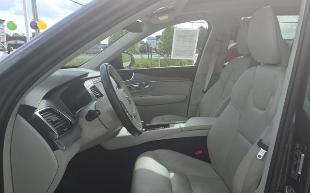 2023 Volvo XC90 B6 Plus 7-Seater