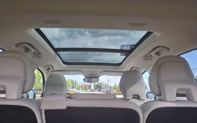 2023 Volvo XC90 B6 Plus 7-Seater