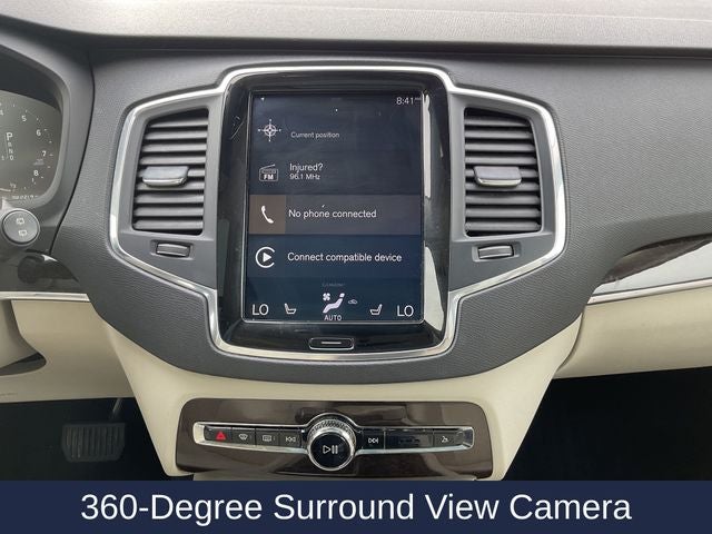 2018 Volvo XC90 T6 Momentum