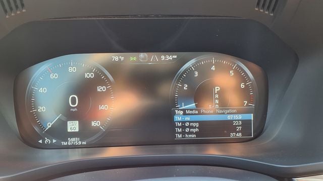 2020 Volvo XC60 T6 Momentum