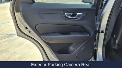 2023 Volvo XC60 B5 Ultimate Bright Theme
